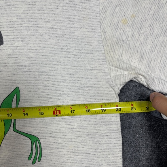 Vintage Warner Bros Michigan J Frog T-shirt Size Medium USA Single Stitch 0568 - Picture 5 of 10